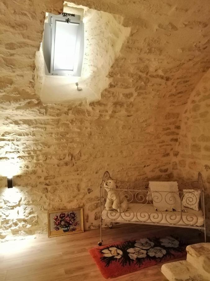 Le Refuge De La Sallee Gençay Zewnętrze zdjęcie
